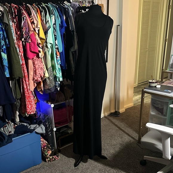 Old Navy Black Maxi Maternity Dress with Slit size medium - Picture 2 of 7